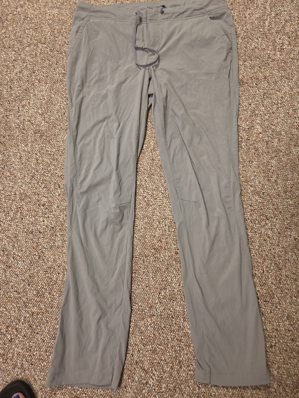 Women's Boot Cut Pull-On Pants in Light Gray
